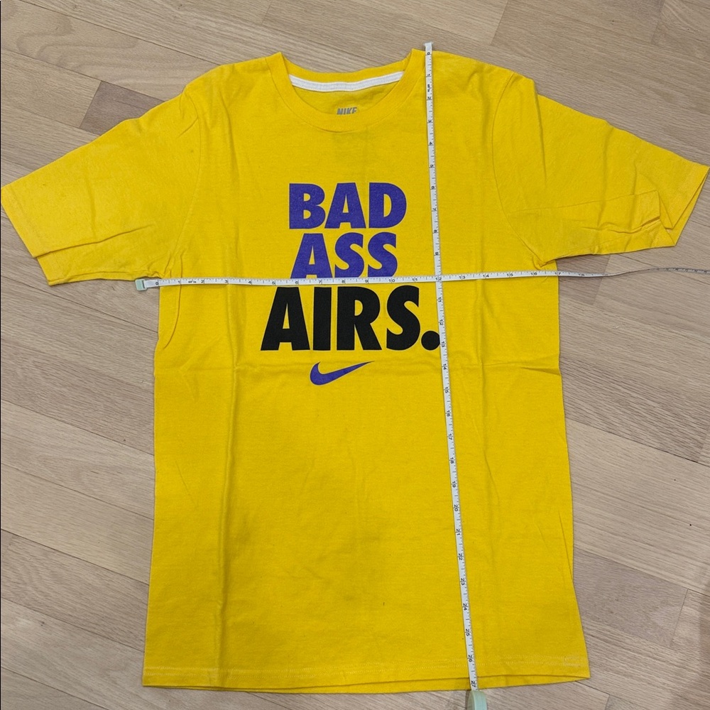 Nike Tee medium